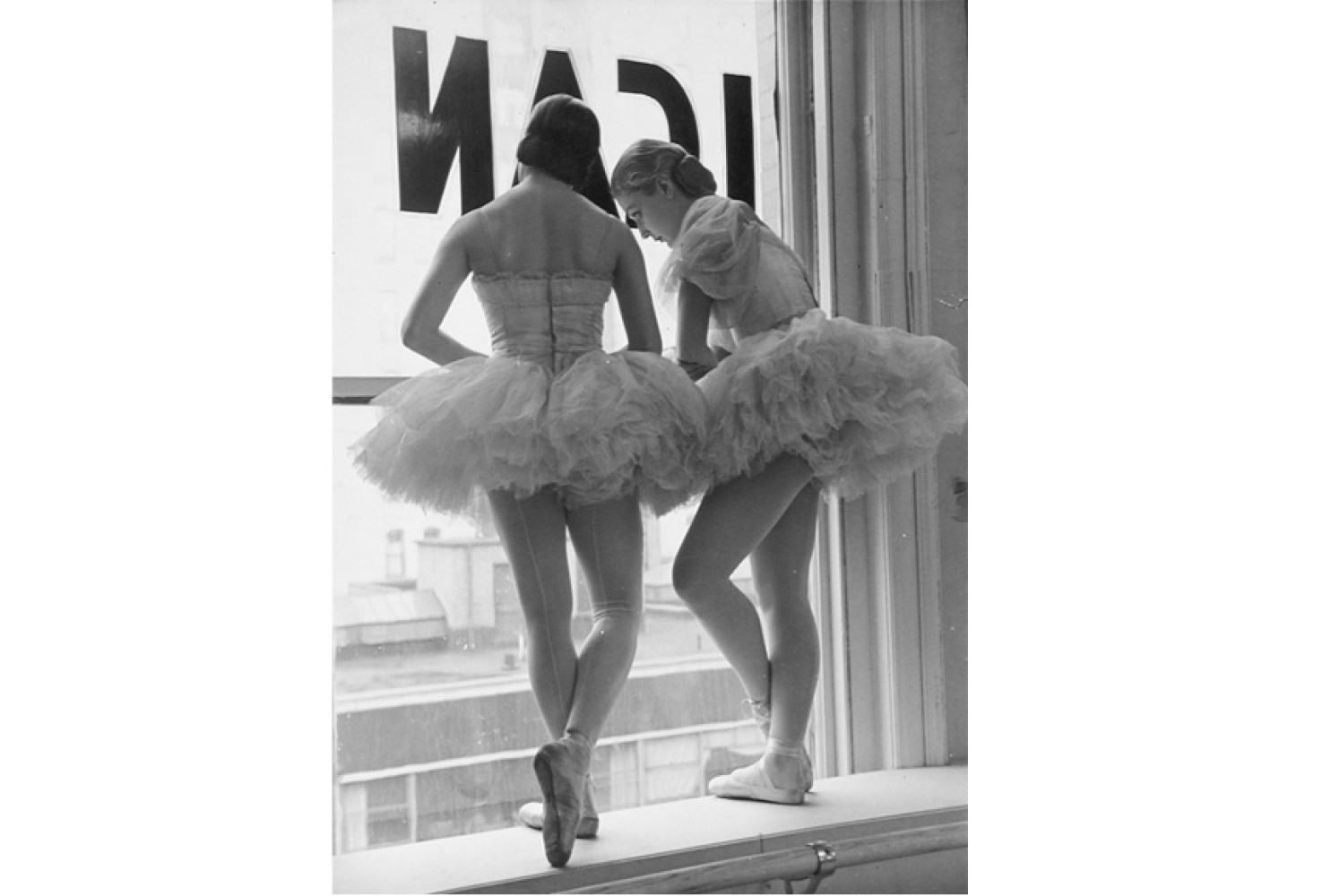 Ballerinas, the Balanchine School of American Ballet Theater, New York, 1936, By Alfred Eisenstaedt (German-American, 1898 - 1995); Published in Life magazine December 1936; Gelatin silver print; Gift of Mr. Robert W. Marks
1974.012.0165
