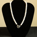 Pearl Necklace from Graffito.
