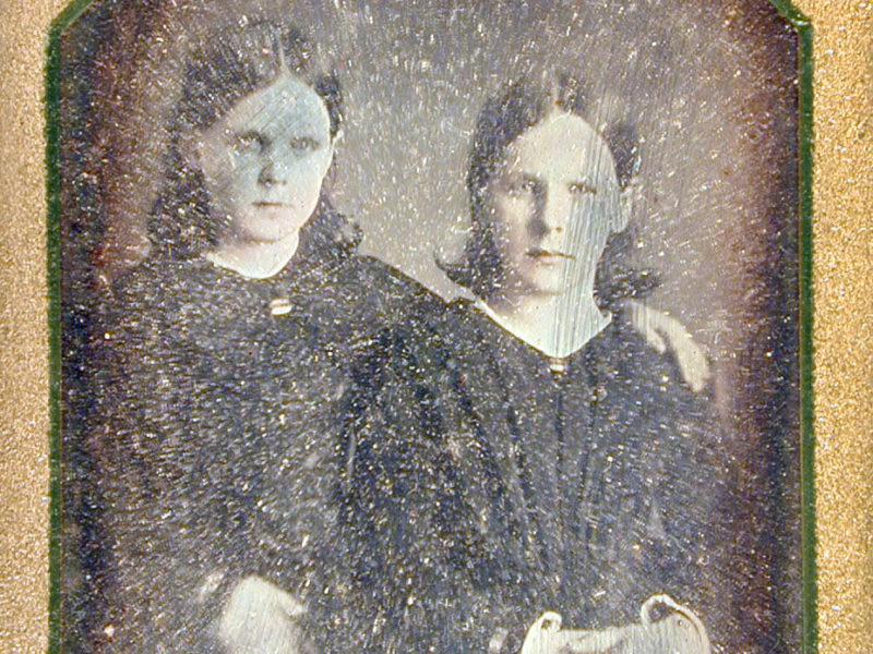 Unknown (two young girls), by unknown artist; daguerreotype; 3 ½ s 2 ½ inches; 1980.006.0004